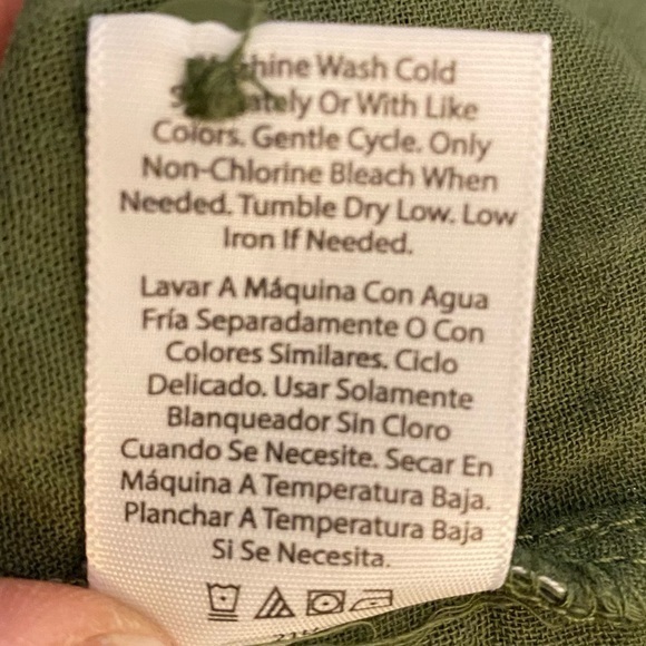 🎉SALE🎉$7 or 2 for$10🎉Time‎andTru,large12/14, long sleeve button down, scoop-neck - Picture 9 of 9